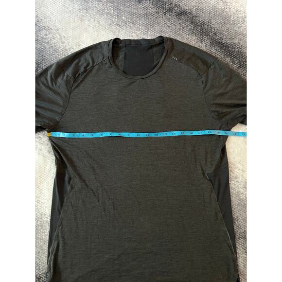 Lululemon Fast and Free Short Sleeve Shirt Heathered Graphite Gray Size Medium - Picture 5 of 10